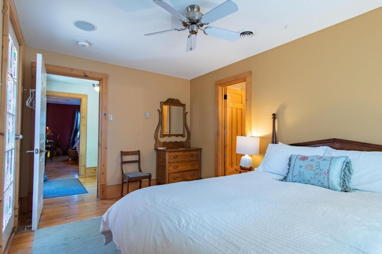Emilyville Inn Campbellford Zewnętrze zdjęcie