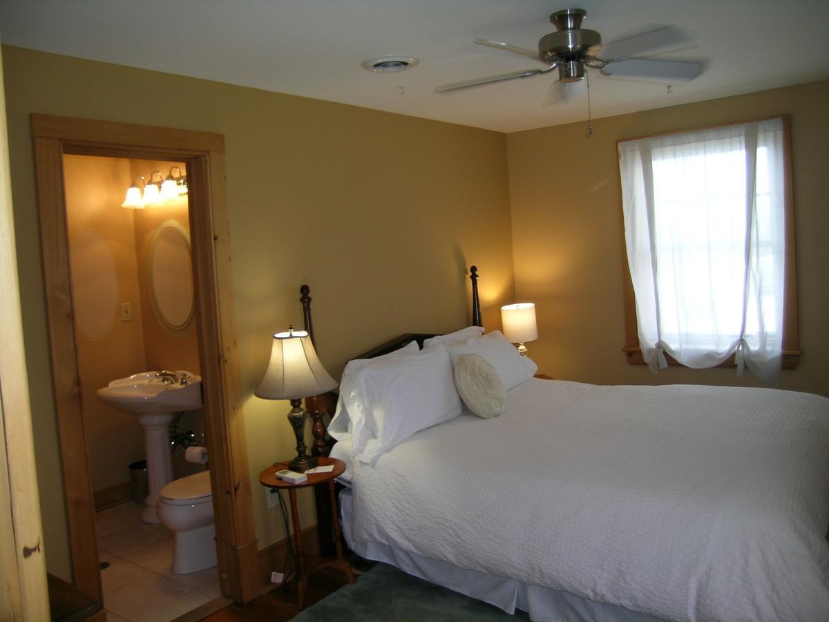 Emilyville Inn Campbellford Zewnętrze zdjęcie